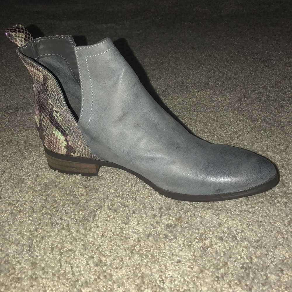 cute slip on booties - Picture 3 of 3